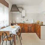 Guest house Casa Margarida Malveiro 3*